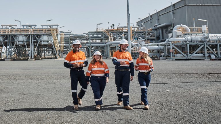 photo tall integrated gas team