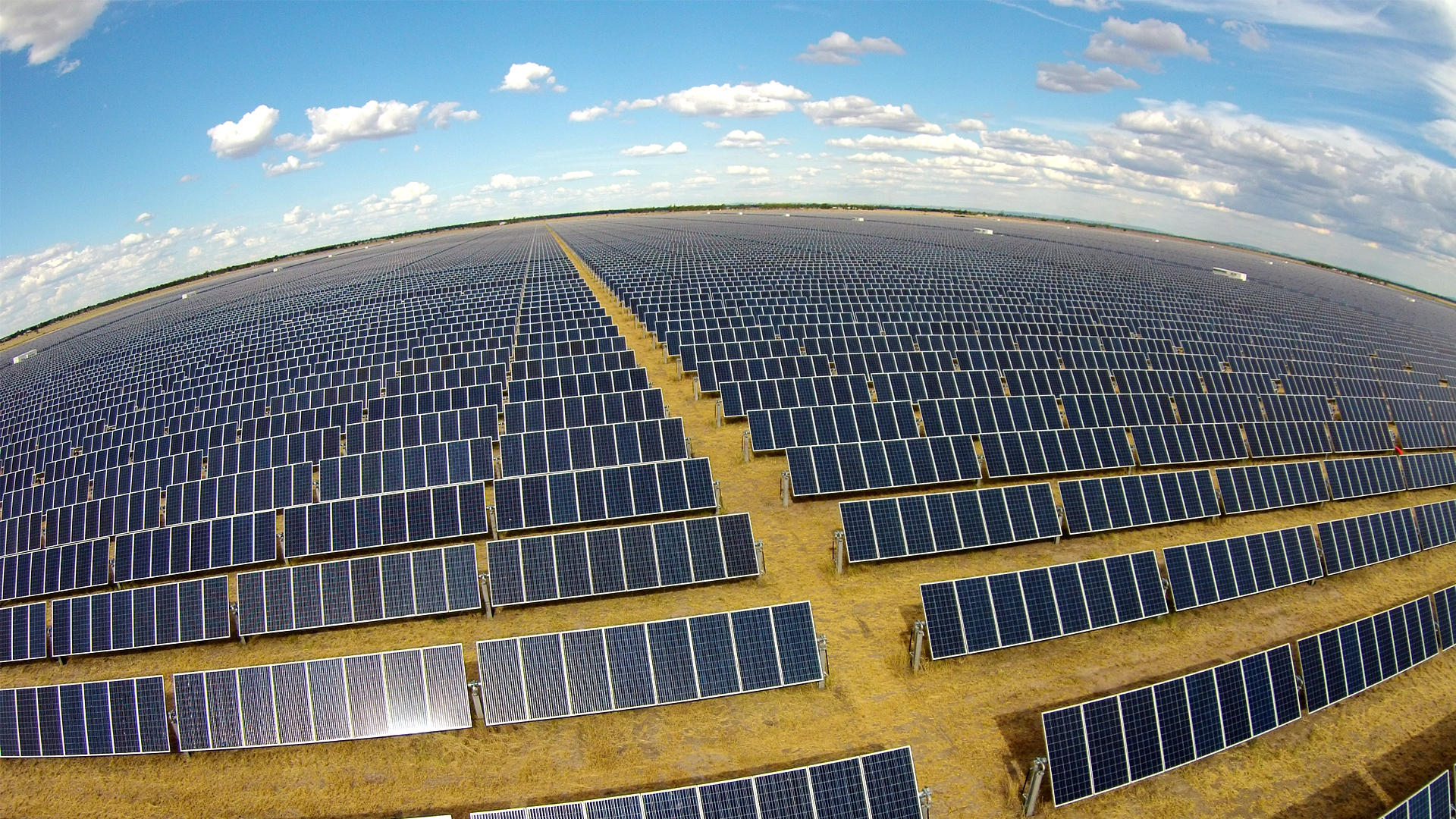 New Queensland solar farm complete and ramping up generation