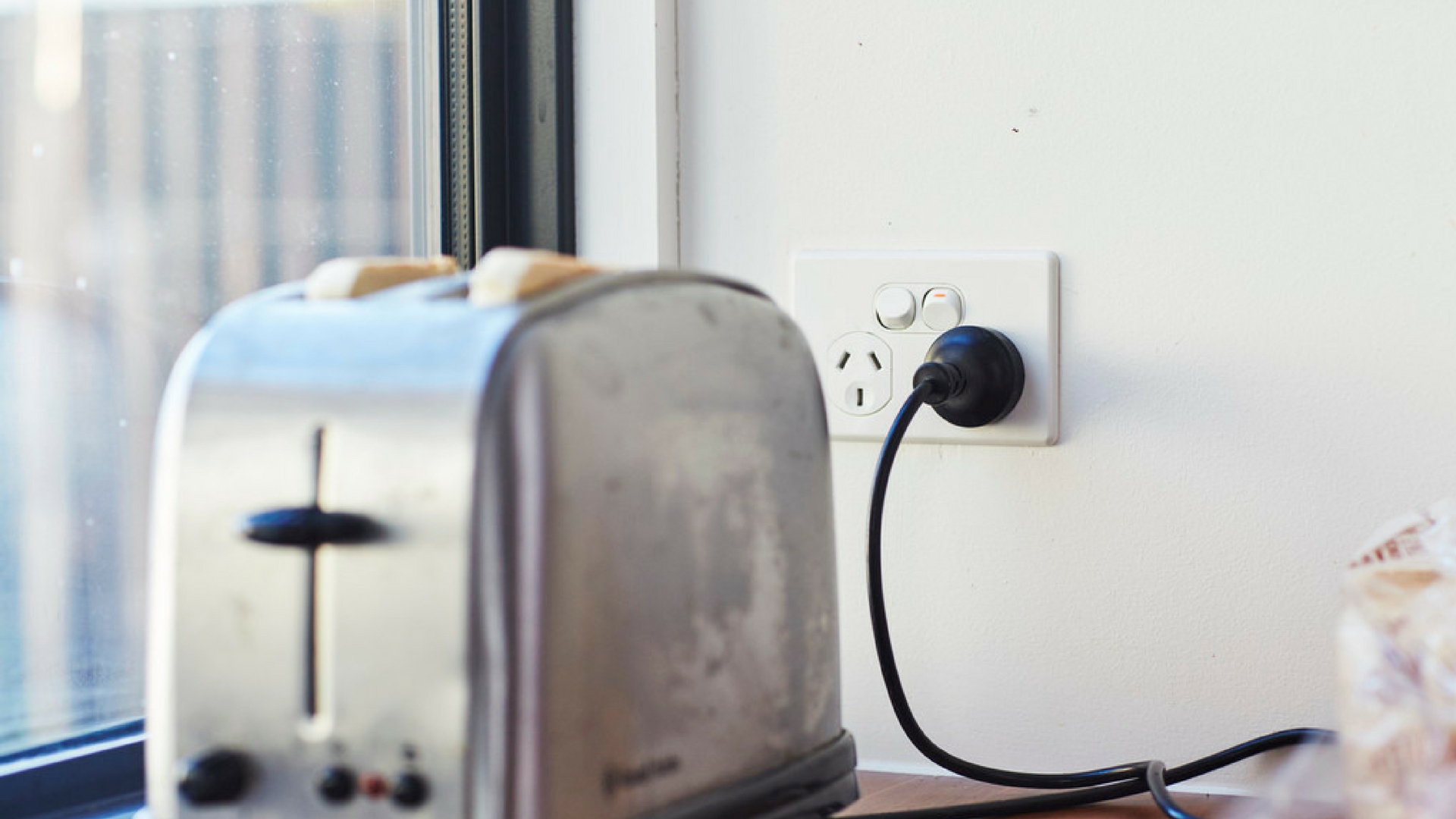 best ways to improve home energy efficiency