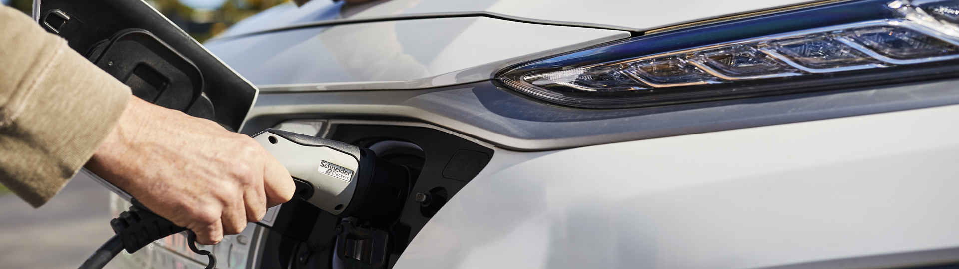 Origin to launch EV smart charging trial Origin Energy